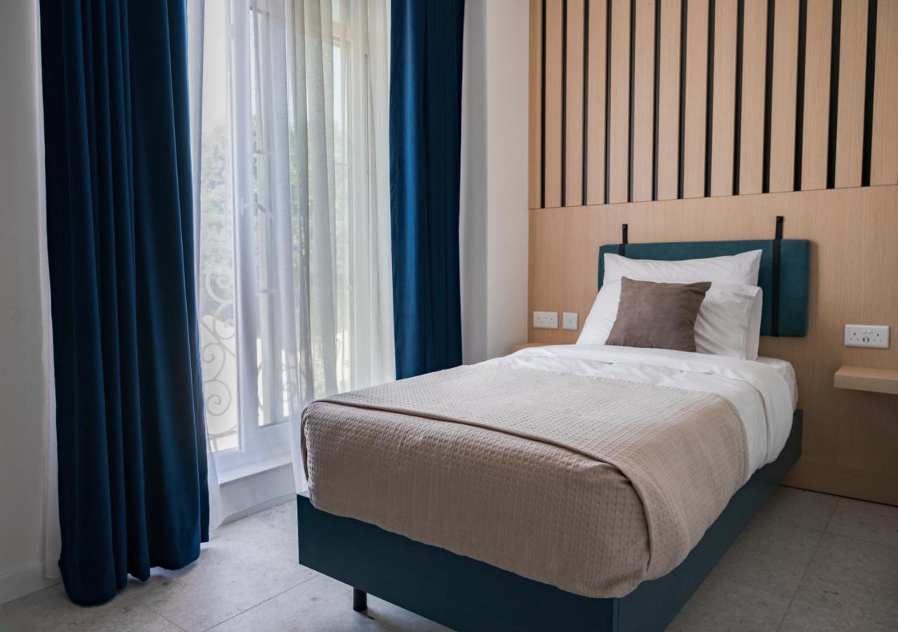 Townhouse17 Boutique Bed & Breakfast Victoria Buitenkant foto