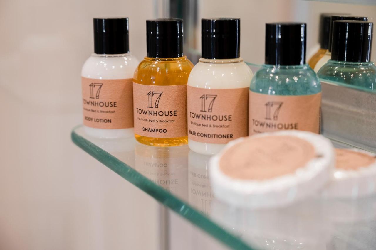 Townhouse17 Boutique Bed & Breakfast Victoria Buitenkant foto