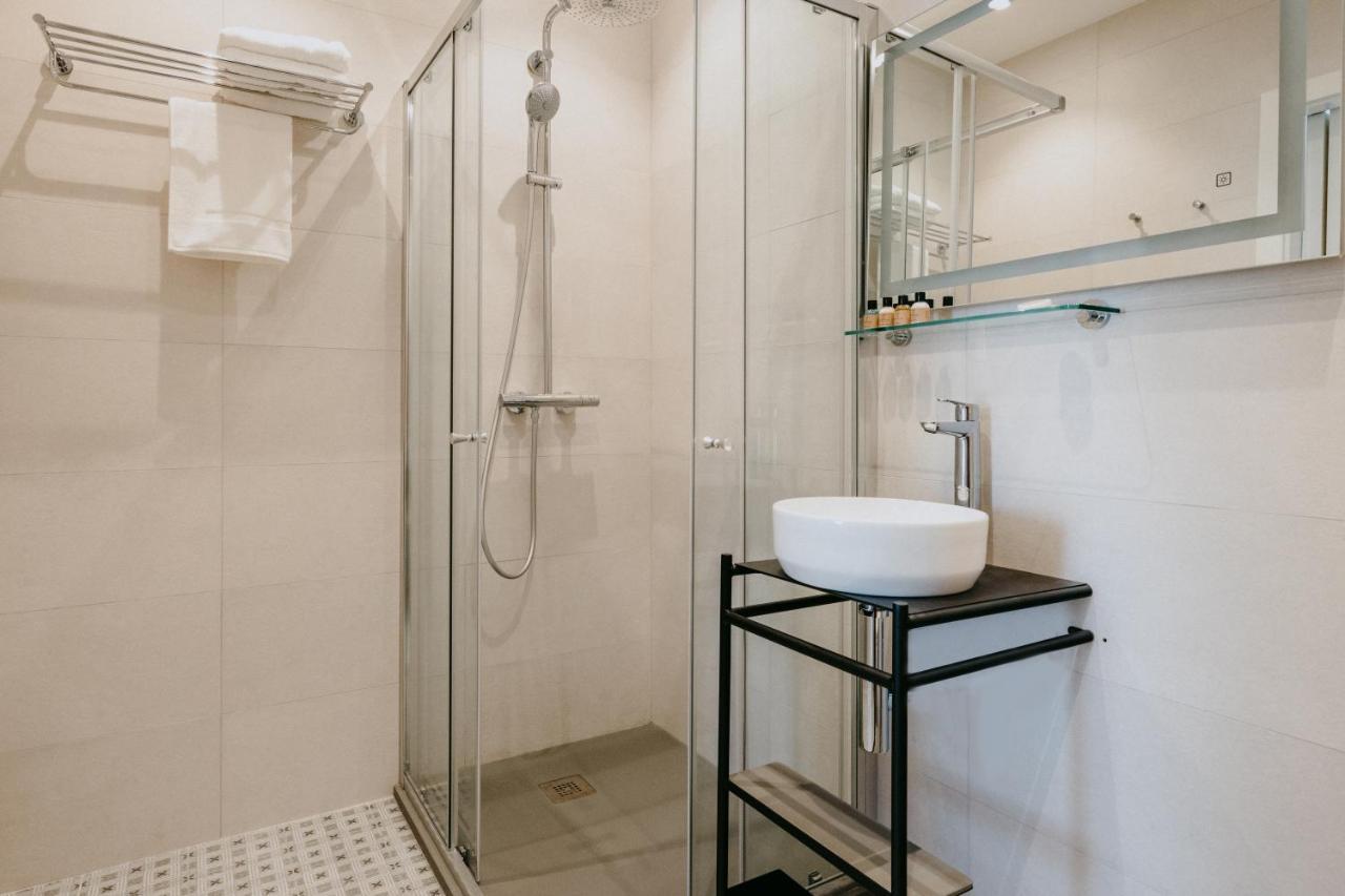 Townhouse17 Boutique Bed & Breakfast Victoria Buitenkant foto