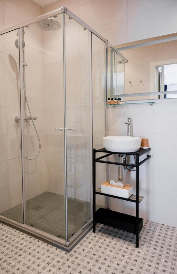 Townhouse17 Boutique Bed & Breakfast Victoria Buitenkant foto