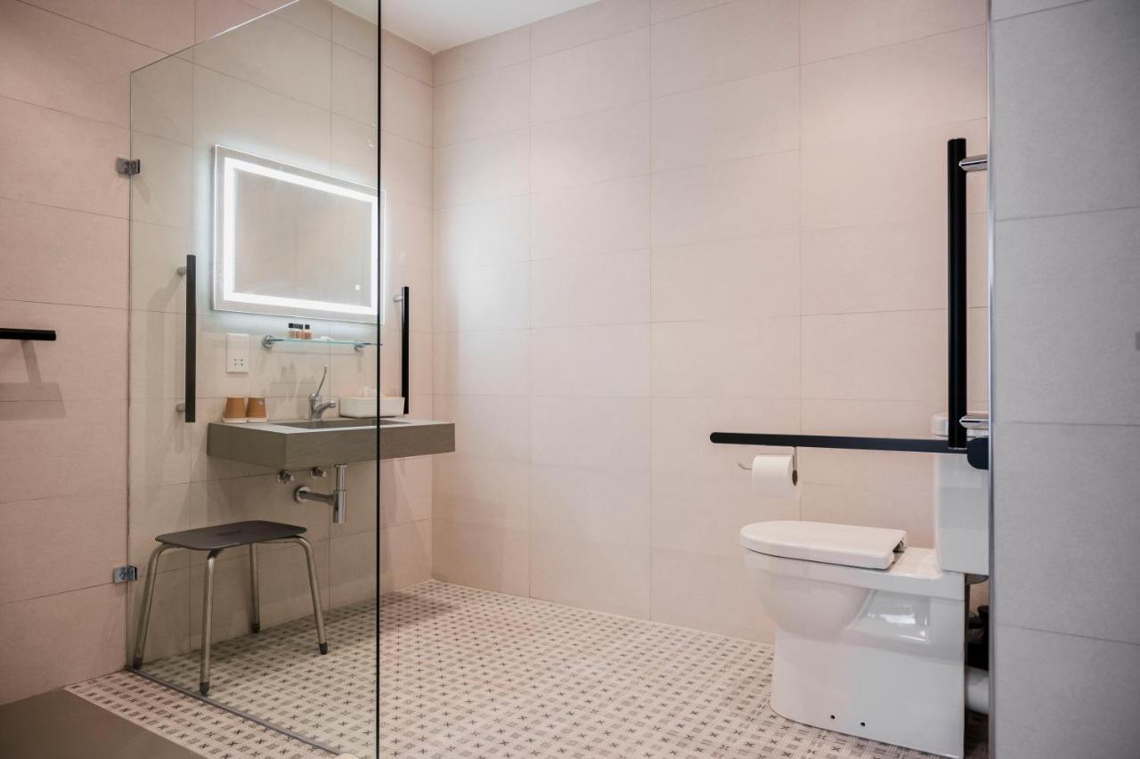 Townhouse17 Boutique Bed & Breakfast Victoria Buitenkant foto