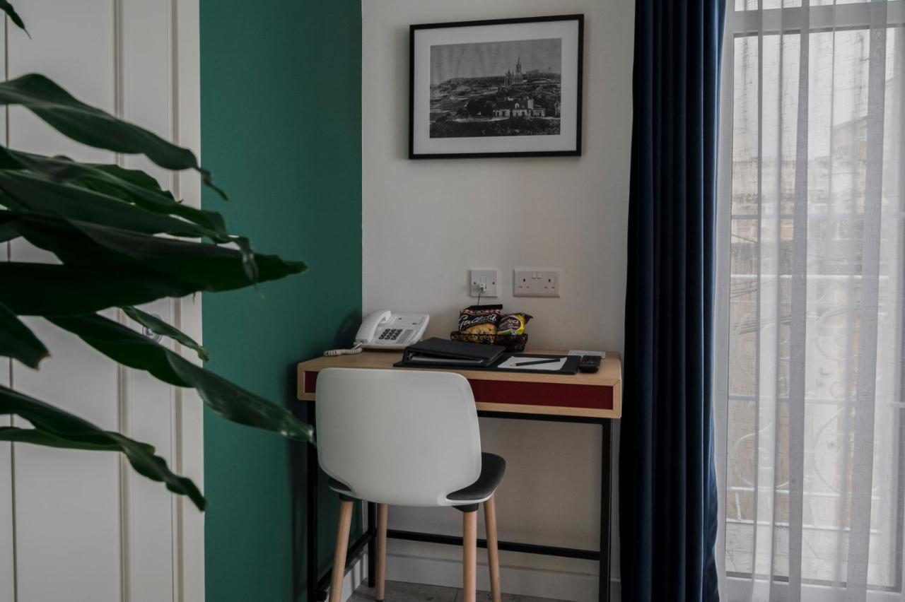Townhouse17 Boutique Bed & Breakfast Victoria Buitenkant foto